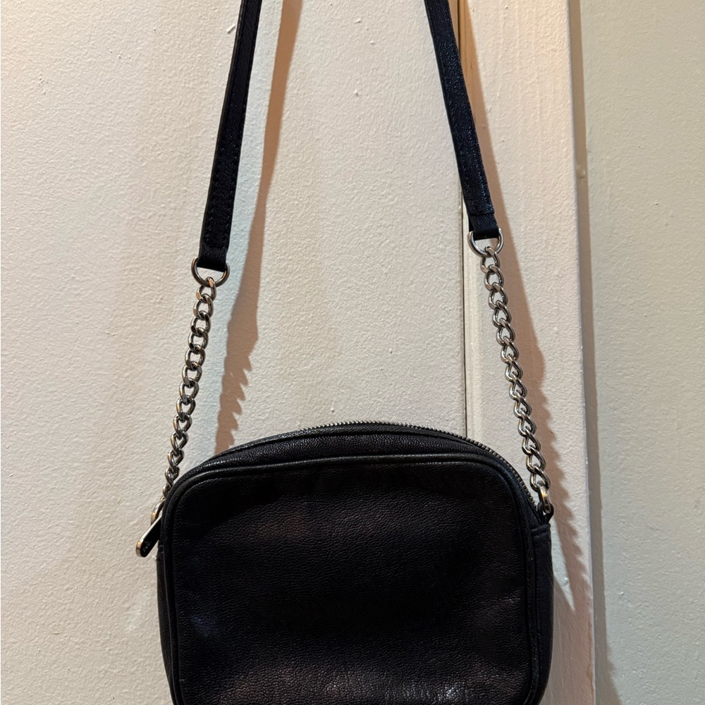 EUC Michael Kors Black Crossbody Bag with Metallic Accents - Picture 4 of 8